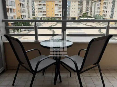 Rent, one bedroom apartment, 50m², City Kvart, Podgorica - image 1