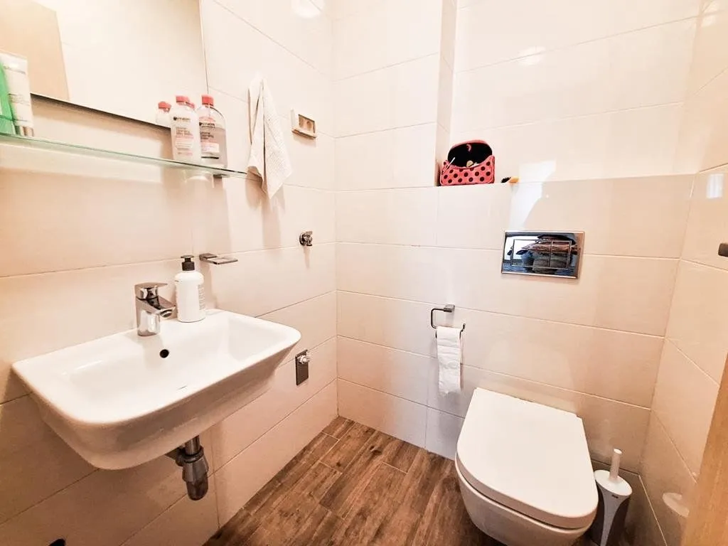 Rent, two bedroom apartment, 72m², City Kvart, Podgorica