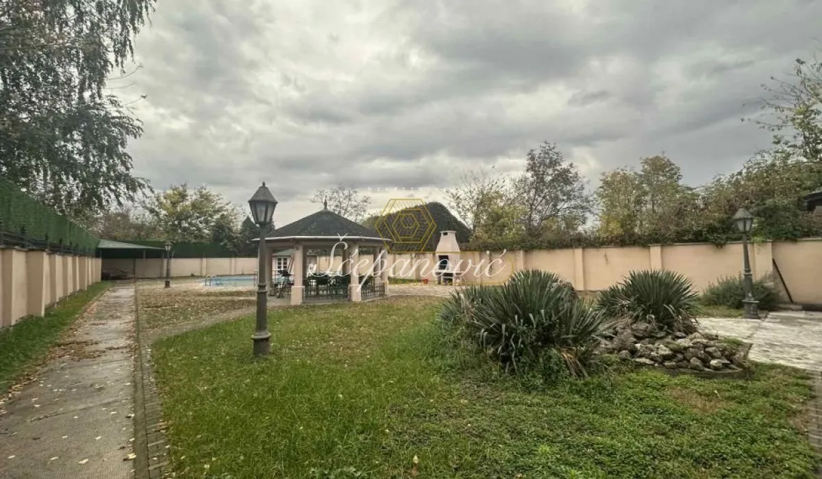 Rent, house, 215m², Salajka, Novi Sad Sve Podlokacije
