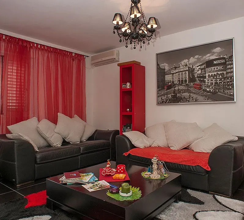 Sale, two bedroom apartment, 63m², Petrovac, Budva