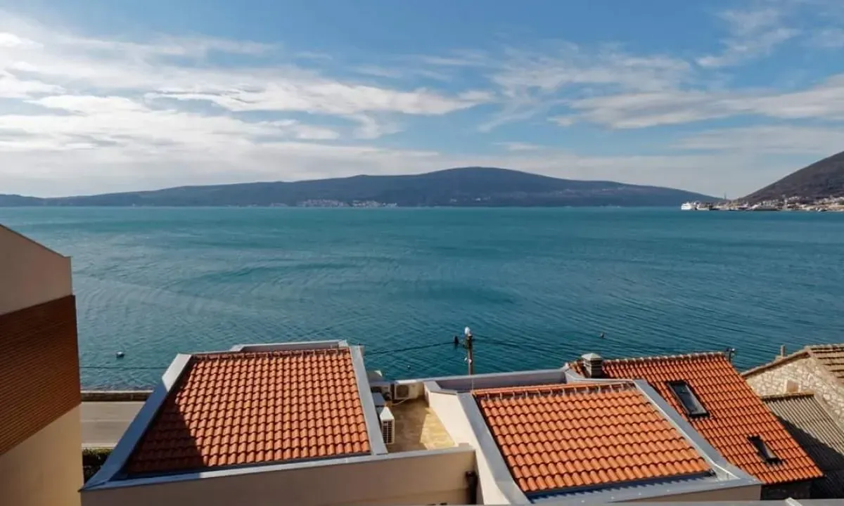 Rent, three bedroom apartment, 140m², Opatovo, Tivat