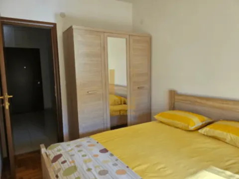 Prodaja, dvosoban stan, 85m², City Kvart, Podgorica - image 8
