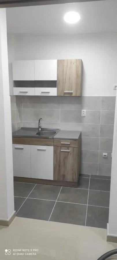 Rent, office space, 45m², Durlan, Niš