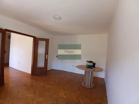 Prodaja, jednosoban stan, 44m², Centar, Jagodina - image 11