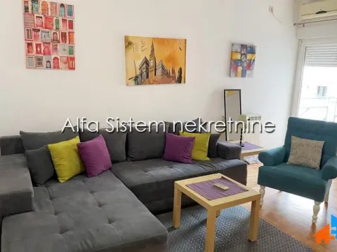 Rent, two bedroom apartment, 52m², Vračar Hram, Vračar Sve Podlokacije - image 7