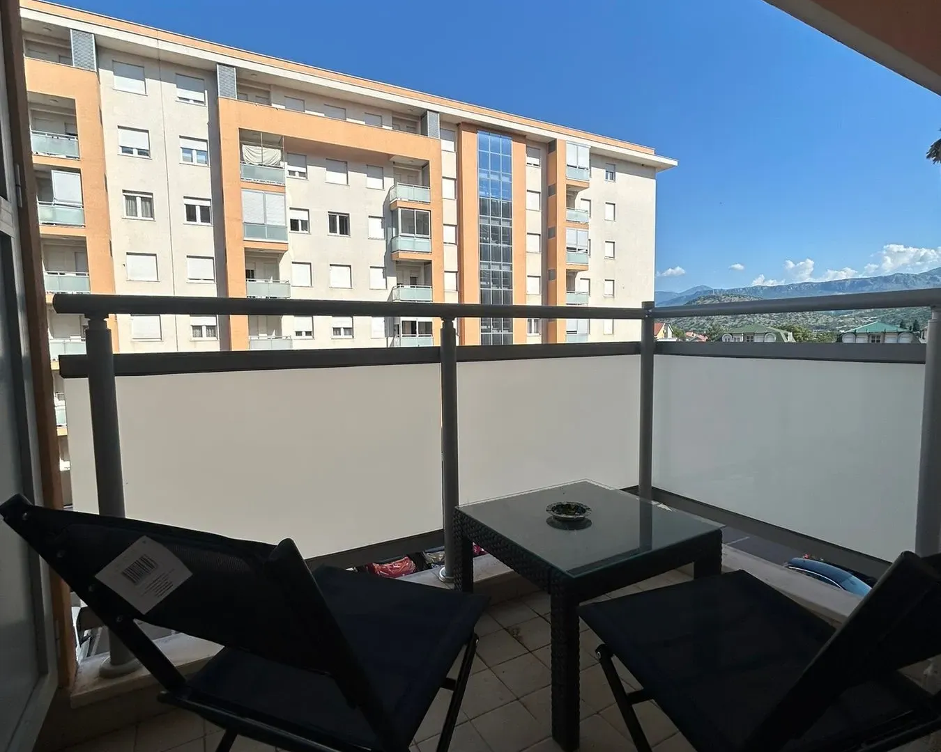 Rent, one bedroom apartment, 44m², City Kej, Podgorica