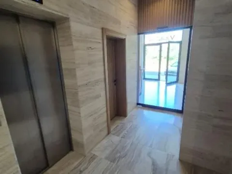 Prodaja, trosoban stan, 63m², Centar, Vrnjačka Banja - image 15