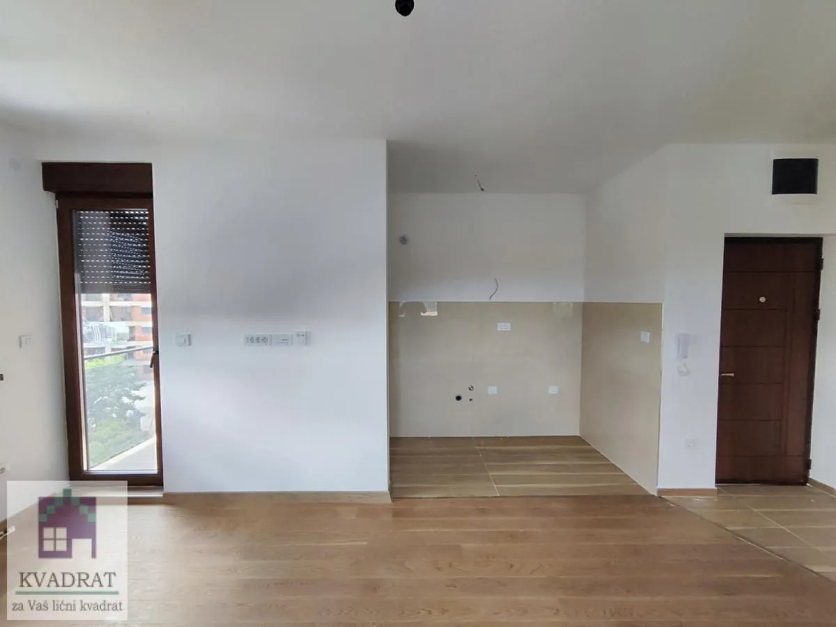 Prodaja, jednosoban stan, 39m², Centar, Zlatibor
