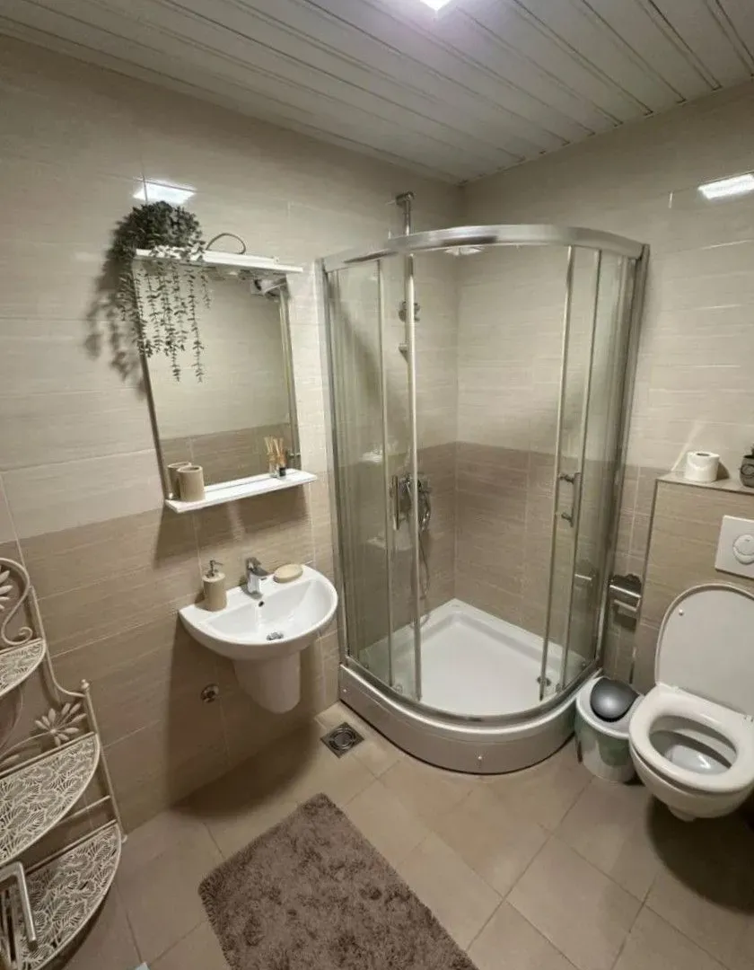 Rent, two bedroom apartment, 64m², City Kvart, Podgorica