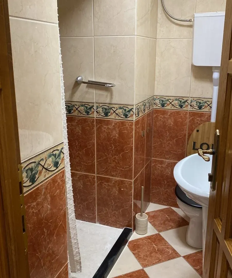 Izdavanje, trosoban stan, 114m², Masline, Podgorica