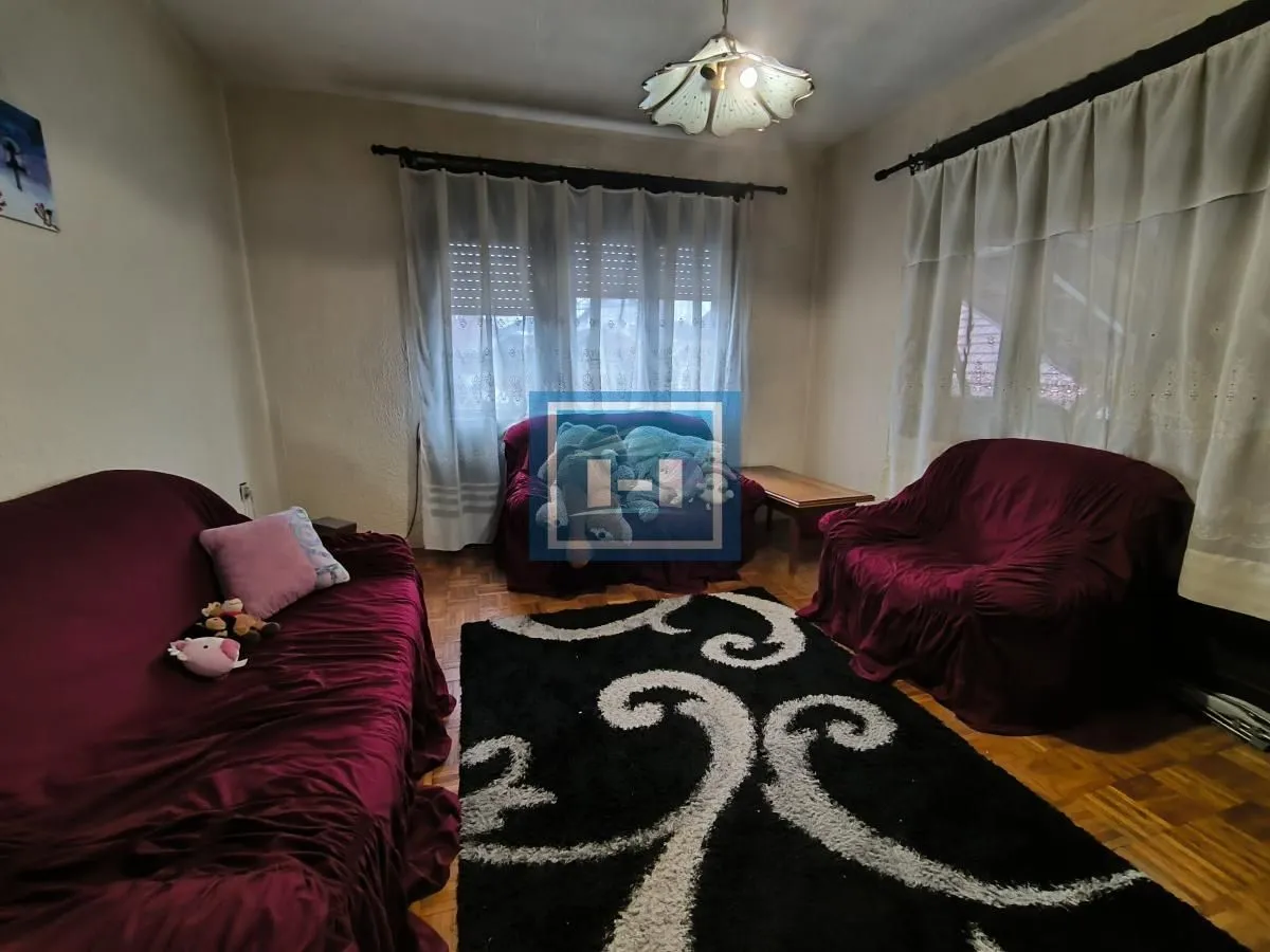 Sale, house, 291m², Ćuprija, Srbija