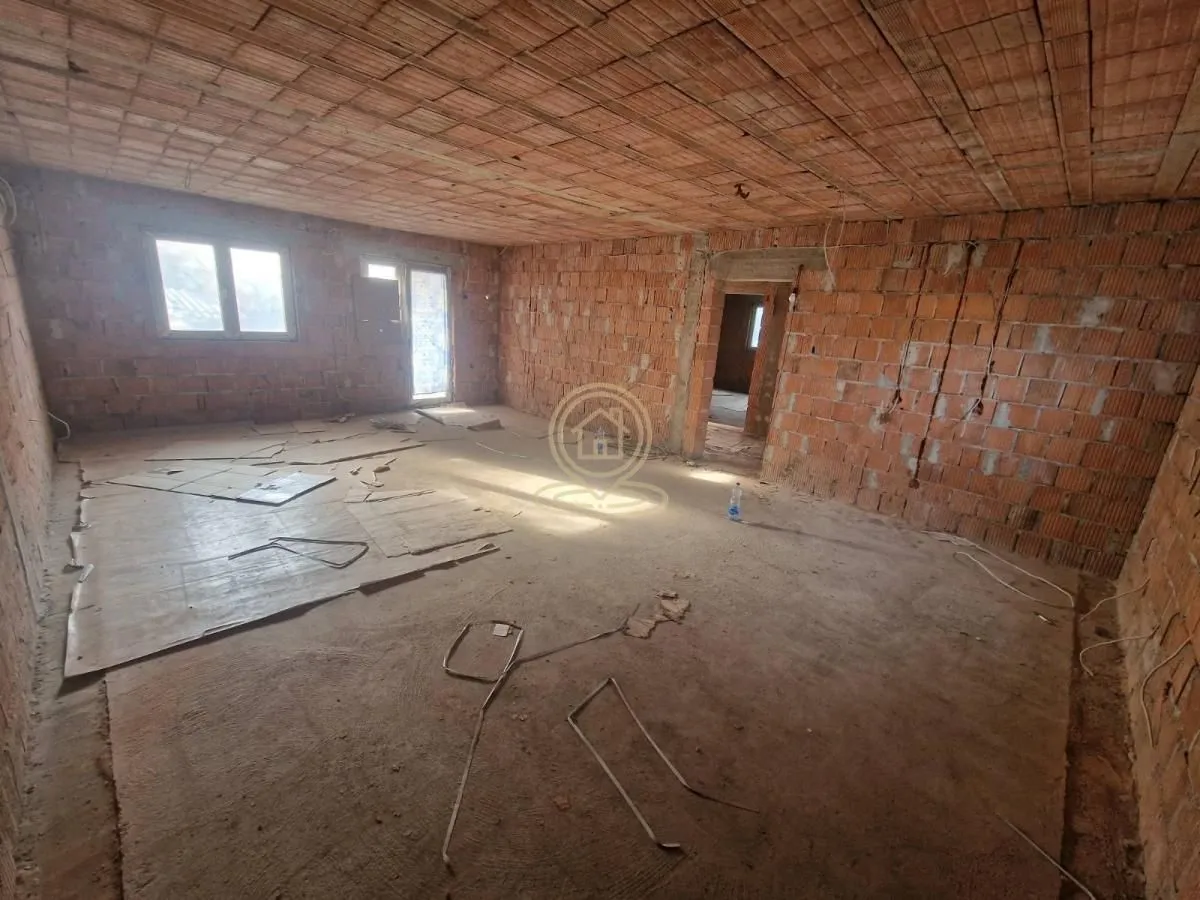 Prodaja, kuća, 360m², Zemun Sve Podlokacije, Beograd