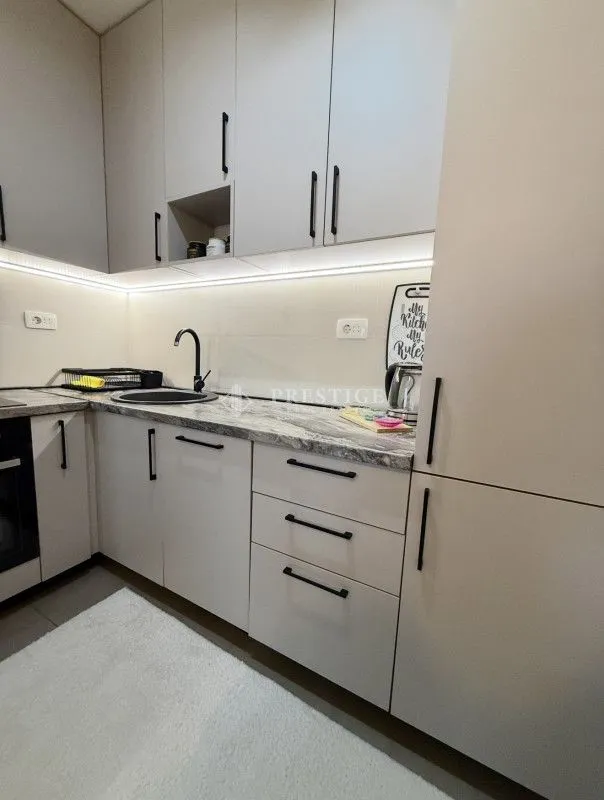 Rent, one bedroom apartment, 40m², Pobrežje, Podgorica