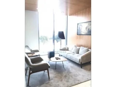 Izdavanje, trosoban stan, 86m², Savski Venac, Beograd - image 20