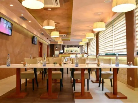 Sale, house, 1000m², Kotor, Crna Gora - image 7