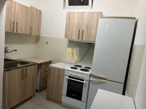 Izdavanje, garsonjera, 28m², Sajmište, Novi Sad - image 12