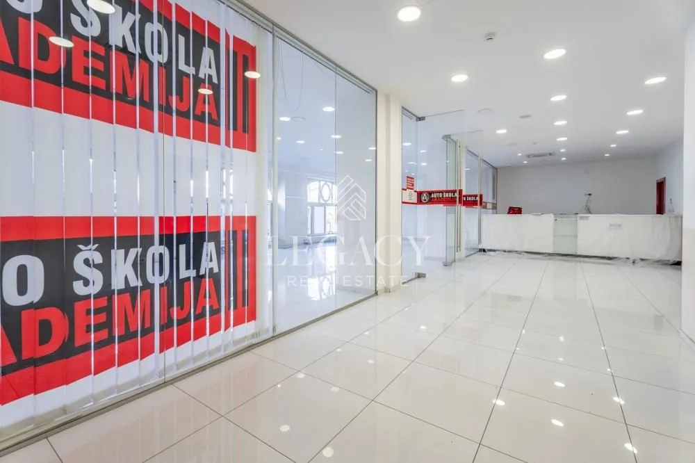 Rent, office space, 179m², Stari Grad, Beograd