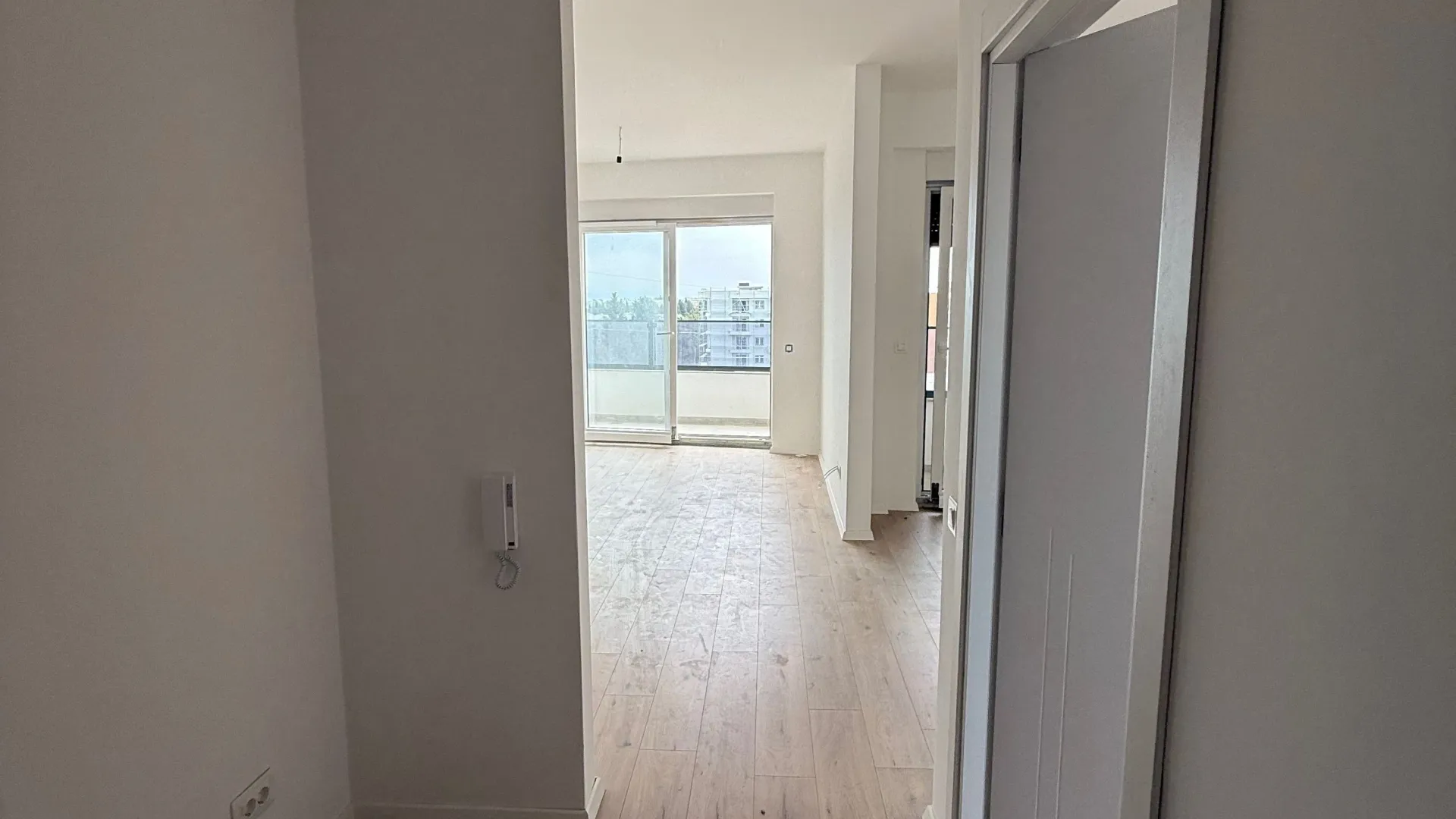 Prodaja, dvosoban stan, 66m², Velika Plaža, Ulcinj