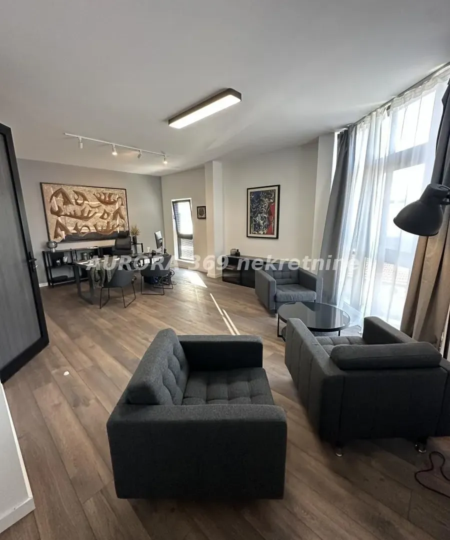 Sale, office space, 600m², Klisa, Novi Sad Sve Podlokacije