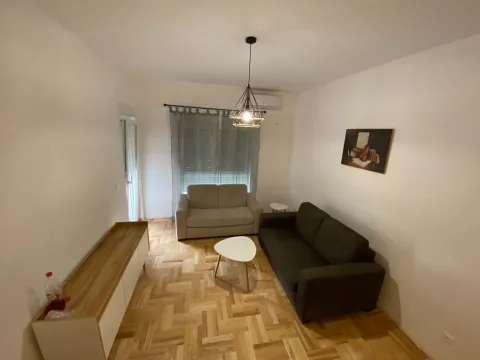 Rent, one bedroom apartment, 49m², Ljubović, Podgorica - image 2