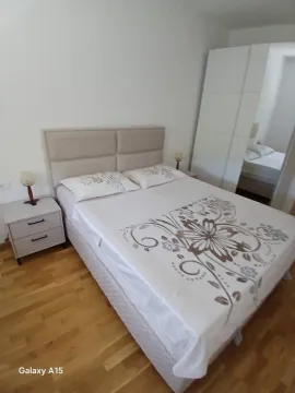 Sale, one bedroom apartment, 45m², Bečići, Budva - image 5