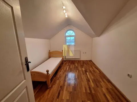 Rent, house, 140m², Tatarsko brdo, Petrovaradin - image 12