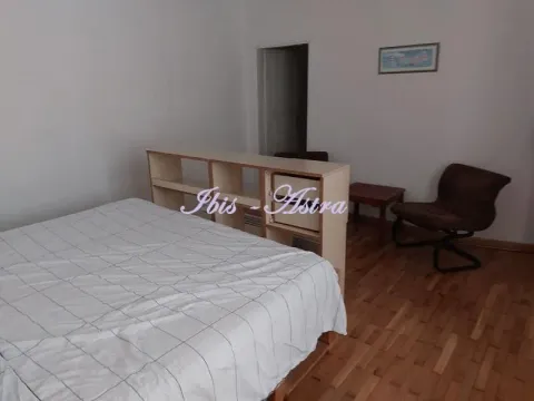 Rent, two bedroom apartment, 45m², Vračar Hram, Vračar Sve Podlokacije - image 5