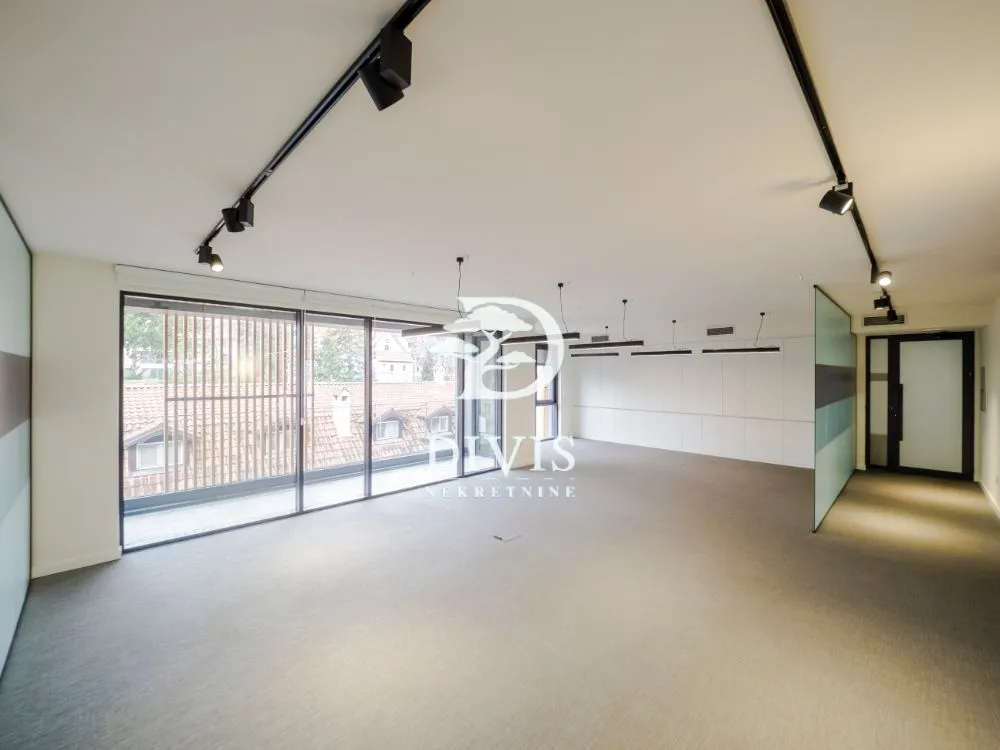 Rent, office space, 294m², Savski Venac, Beograd