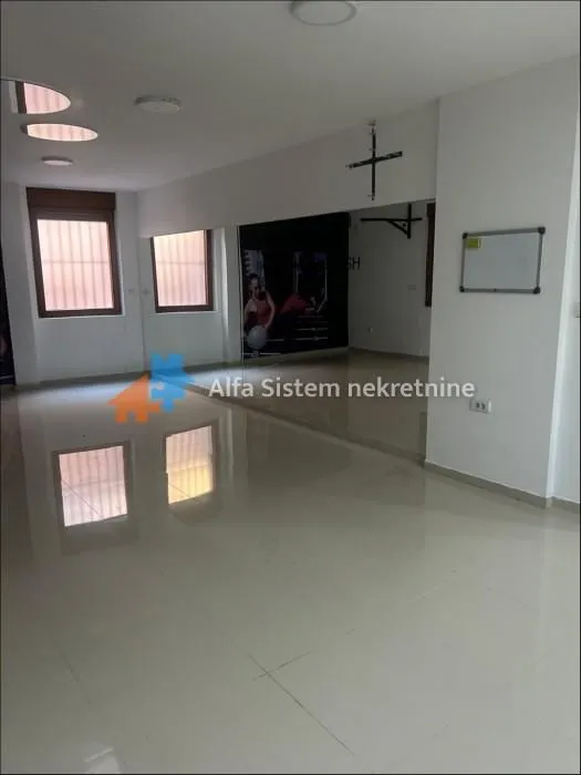 Rent, office space, 100m², Neimar, Vračar Sve Podlokacije