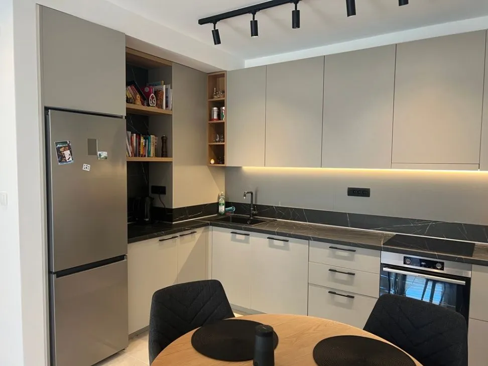 Sale, two bedroom apartment, 62m², Bečići, Budva