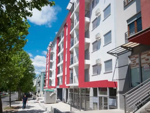 Sale, one bedroom apartment, 49m², Drač, Podgorica - image 2