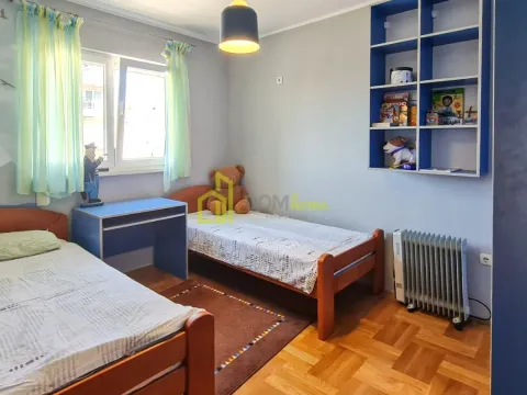 Izdavanje, trosoban stan, 103m², Makedonsko naselje, Bar - image 9