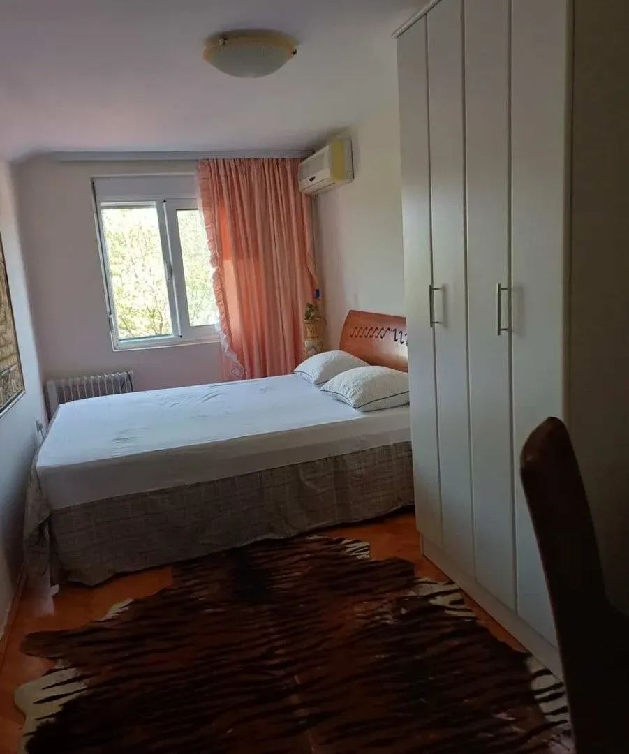 Izdavanje, dvosoban stan, 70m², Donja Gorica, Podgorica