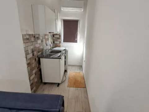 Rent, apartment, 30m², Blok 9, Podgorica - image 3