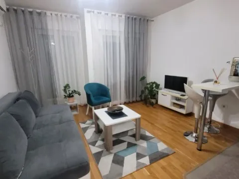 Rent, studio apartment, 26m², City Kvart, Podgorica - image 6