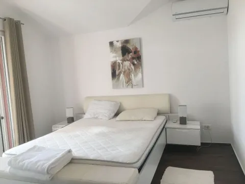 Prodaja, stan, 117m², Tivat, Crna Gora - image 13