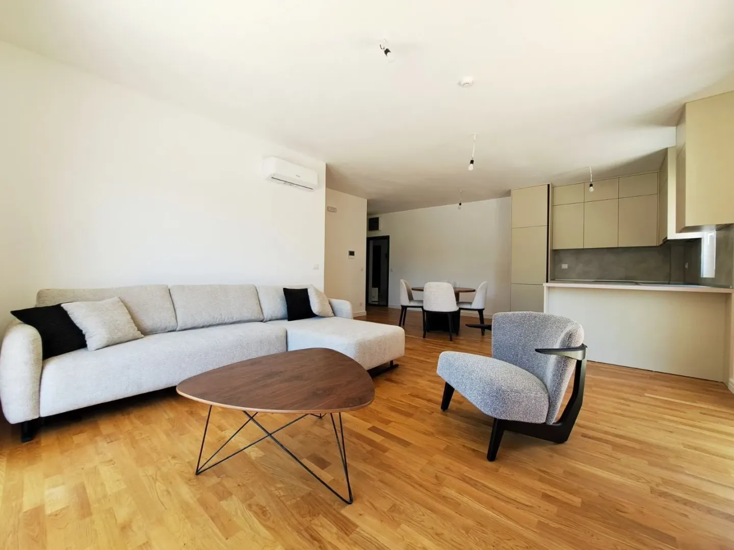 Prodaja, jednosoban stan, 62m², Sutomore, Bar