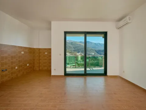 Sale, one bedroom apartment, 51m², Bečići, Budva - image 8