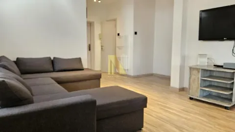 Prodaja, trosoban stan, 83m², Centar, Novi Sad - image 2