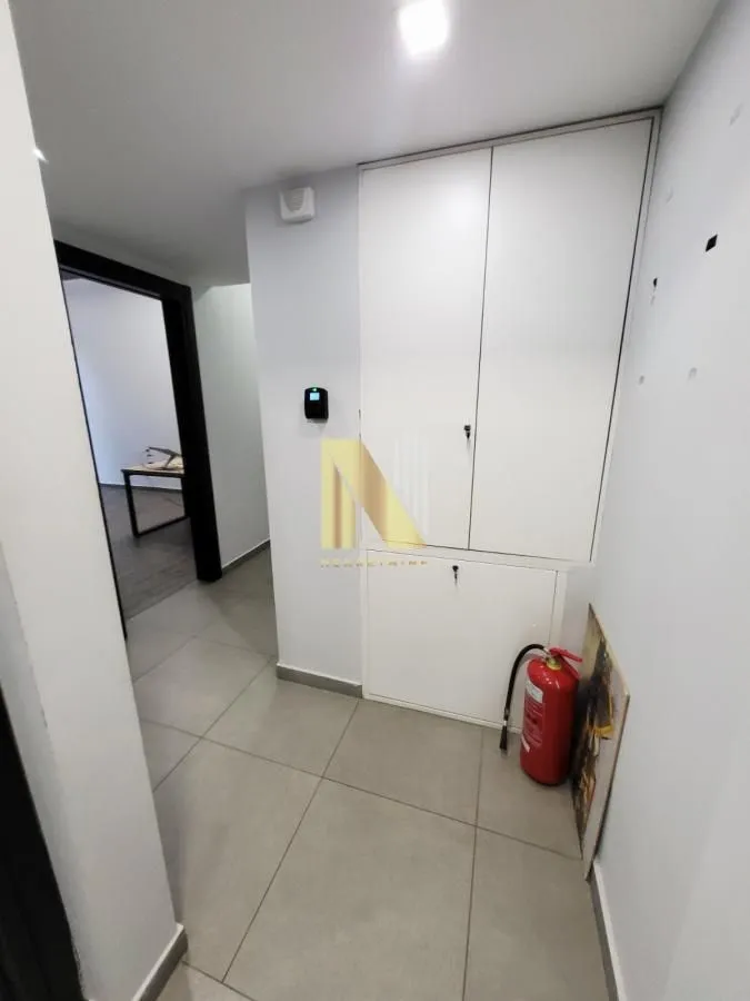 Sale, office space, 207m², Sajmište, Novi Sad