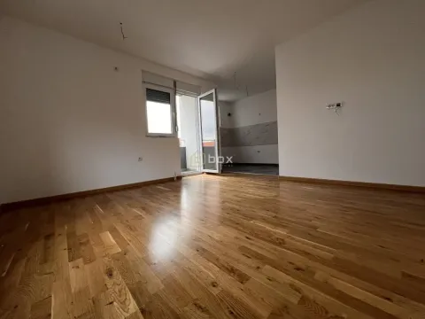 Prodaja, dvosoban stan, 54m², Pantelej, Niš - image 3