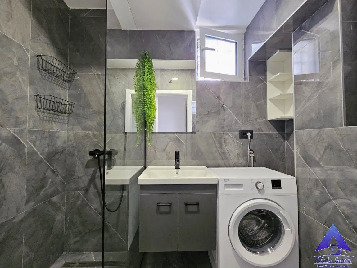 Prodaja, dvosoban stan, 52m², Dubovica, Budva