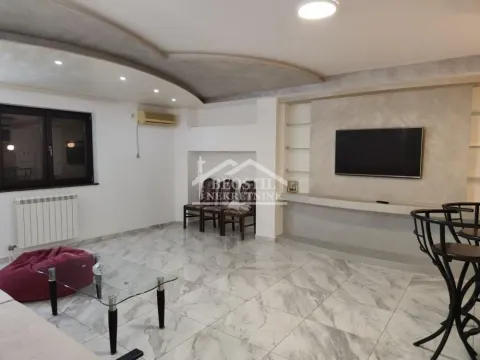 Izdavanje, dvosoban stan, 62m², Miljakovac, Rakovica - image 1