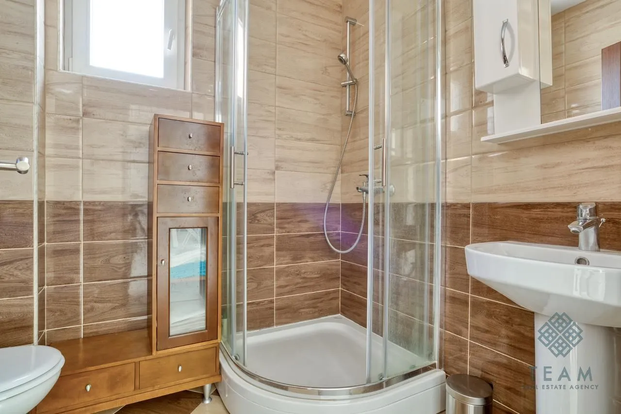 Sale, two bedroom apartment, 60m², Petrovac, Budva