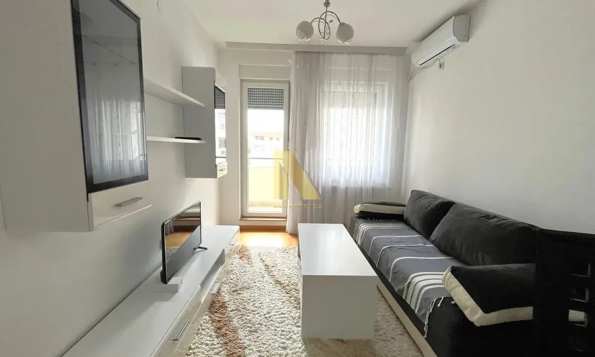 Rent, one bedroom apartment, 37m², Rotkvarija, Novi Sad Sve Podlokacije