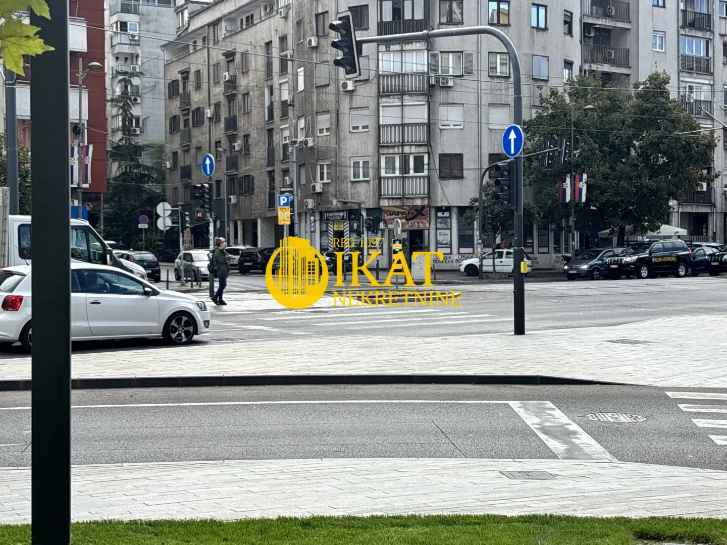 View of the city street and surrounding buildings near the property.