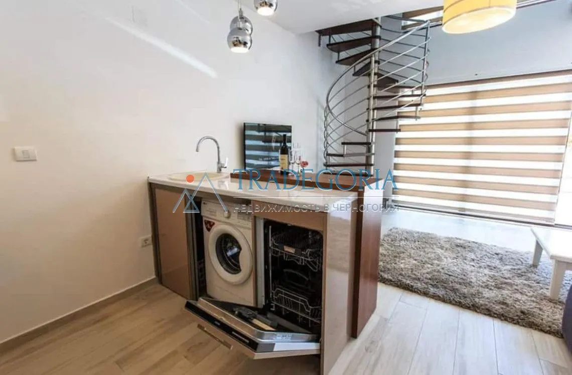 Prodaja, kuća, 200m², Bar, Crna Gora