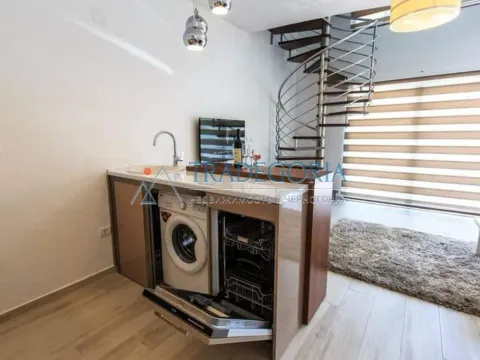 Prodaja, kuća, 200m², Bar, Crna Gora - image 9