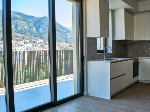 Sale, two bedroom apartment, 102m², Porto Montenegro, Tivat - image 7