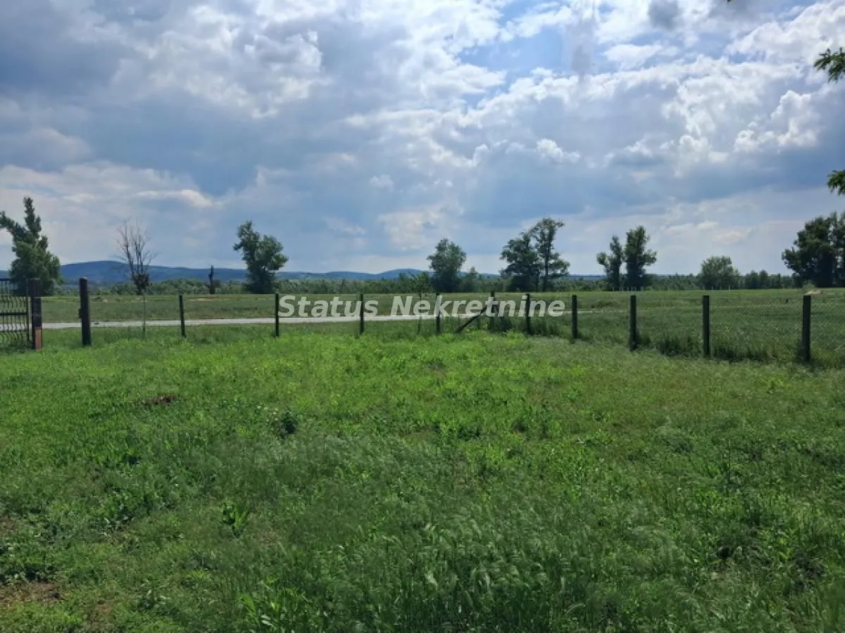 Prodaja, kuća, 118m², Futog, Novi Sad Sve Podlokacije